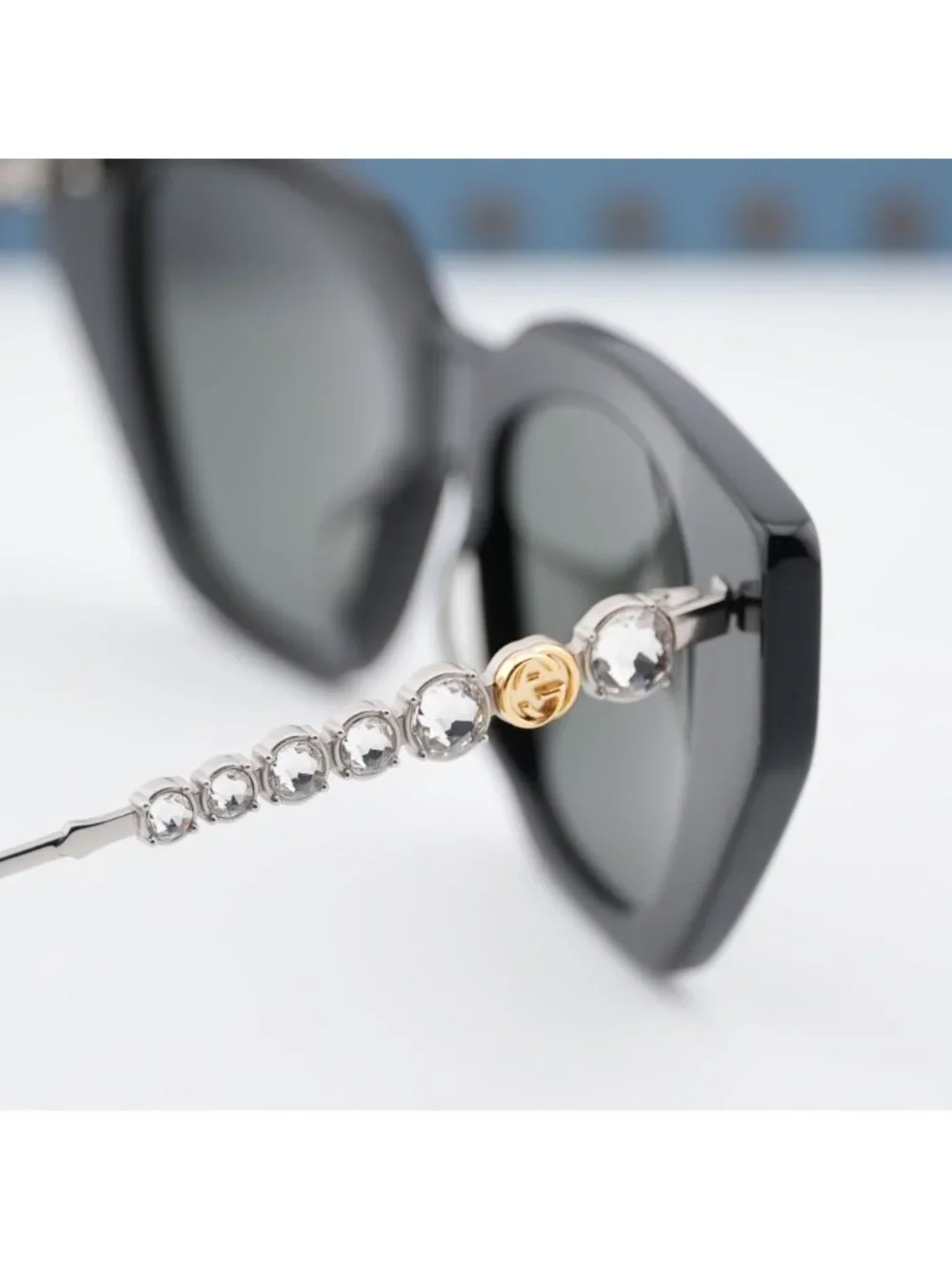 Gucci GG0641S 001 Cat Eye Sunglasses - Black / Grey